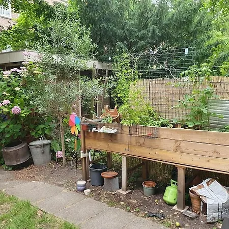 Apartment Met 2 Slaapkamers En Tuin In