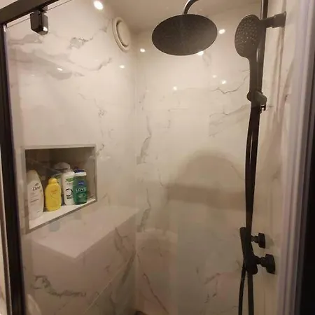 Apartmán Met 2 Slaapkamers En Tuin In Amsterdam