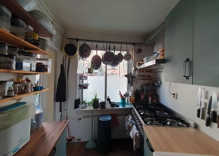 Met 2 Slaapkamers En Tuin In *