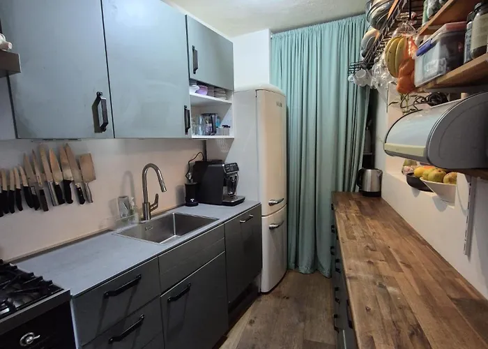 Met 2 Slaapkamers En Tuin In