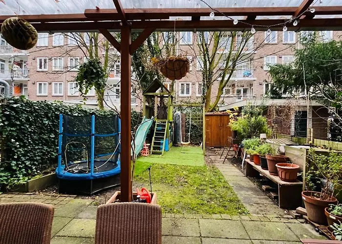 Met 2 Slaapkamers En Tuin In *