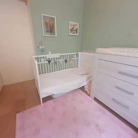 Met 2 Slaapkamers En Tuin In * Amsterdam